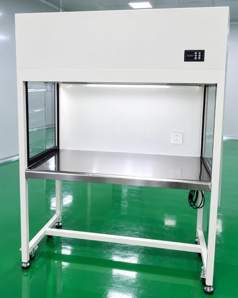 Vertical Clean Bench